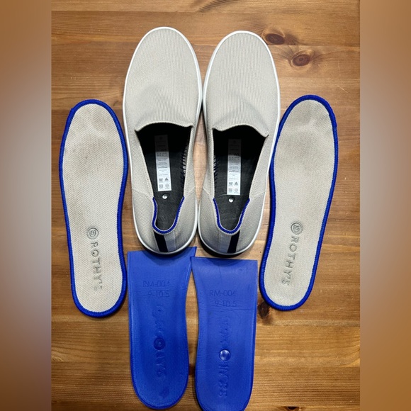 Rothy’s “The Sneaker” Sand, size 9 - Picture 4 of 6